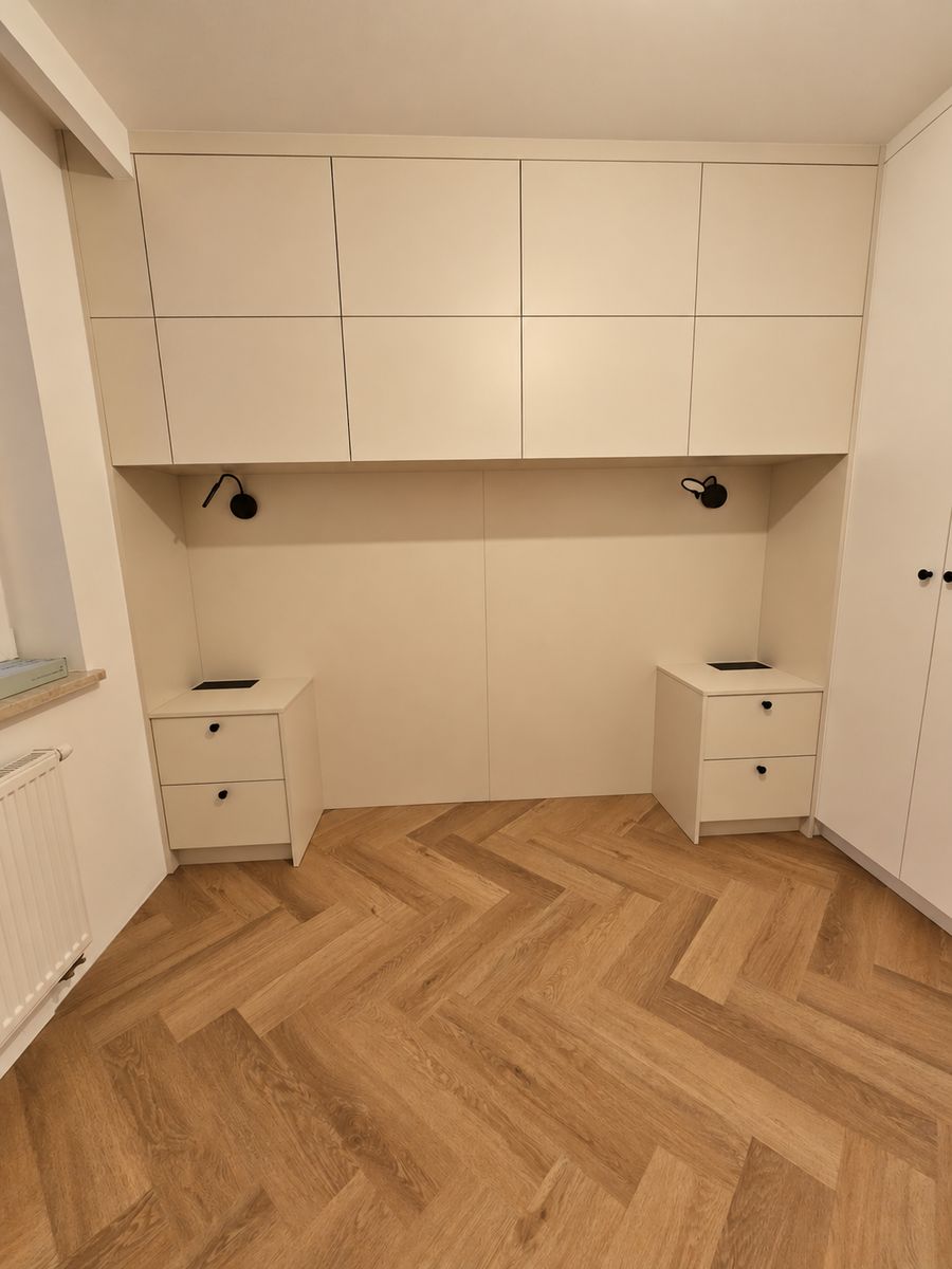 Realizacja pracowni Dobrze się składa… – meble na wymiar